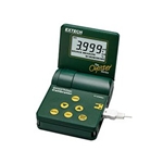 412355A Current and Voltage Calibrator