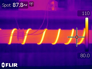 FLIR Infrared Image of the Solistat in a pipe heating application.