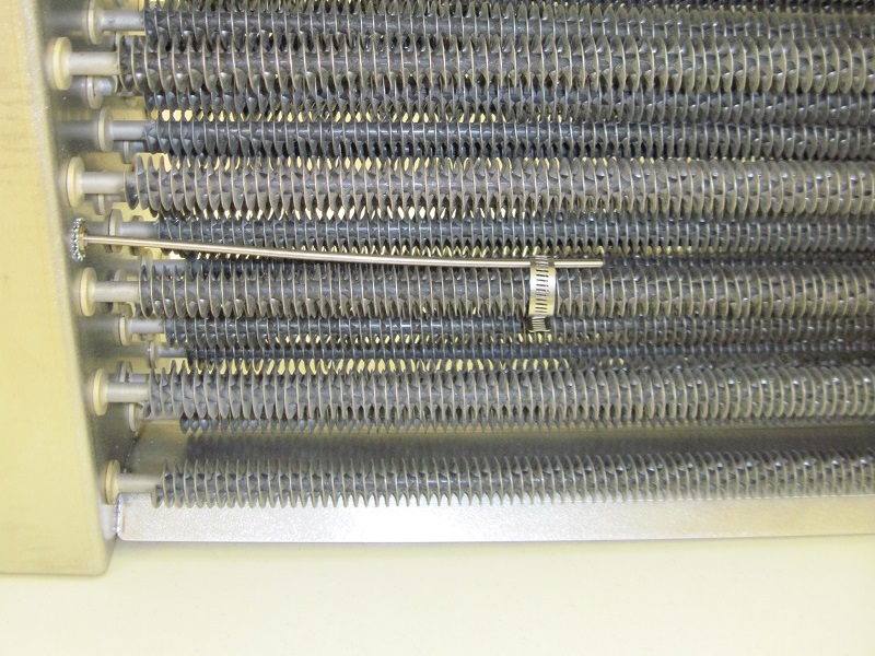 Thermocouple attachment detail